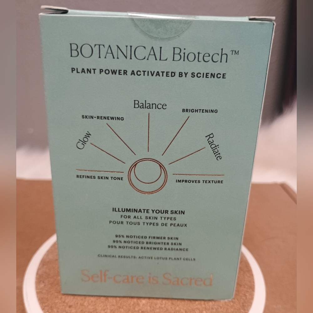 8 Faces Brilliance Serum BNIB - Picture 2 of 2